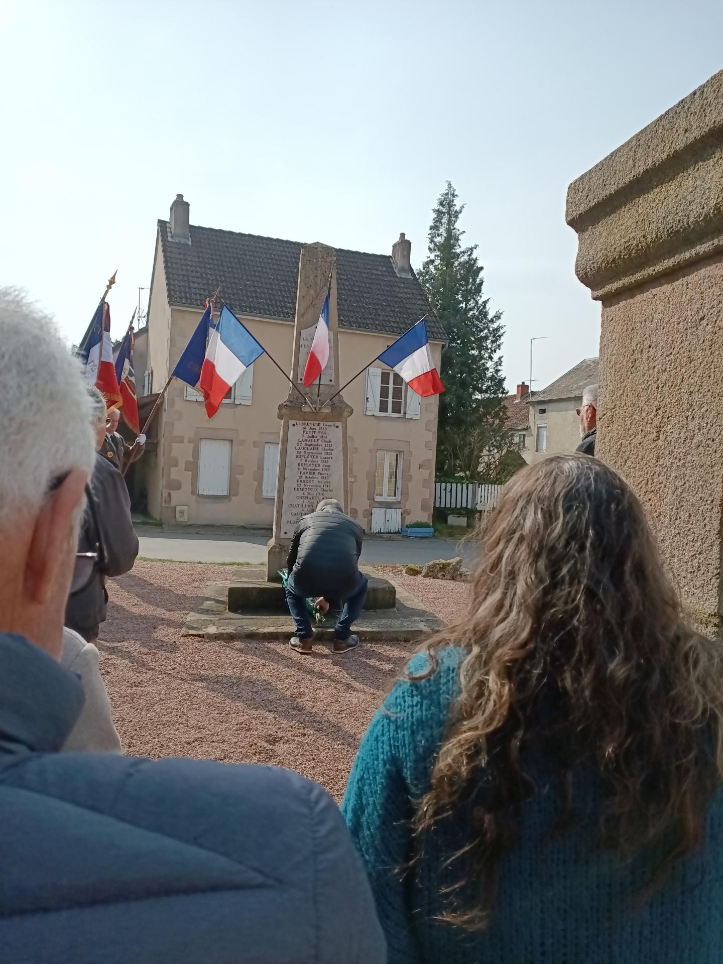 Invitation à la cérémonie du 8 mai