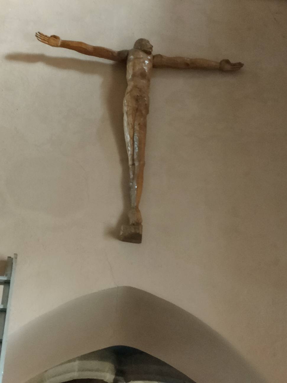 Installation d'une nouvelle croix à l'église de Laizy